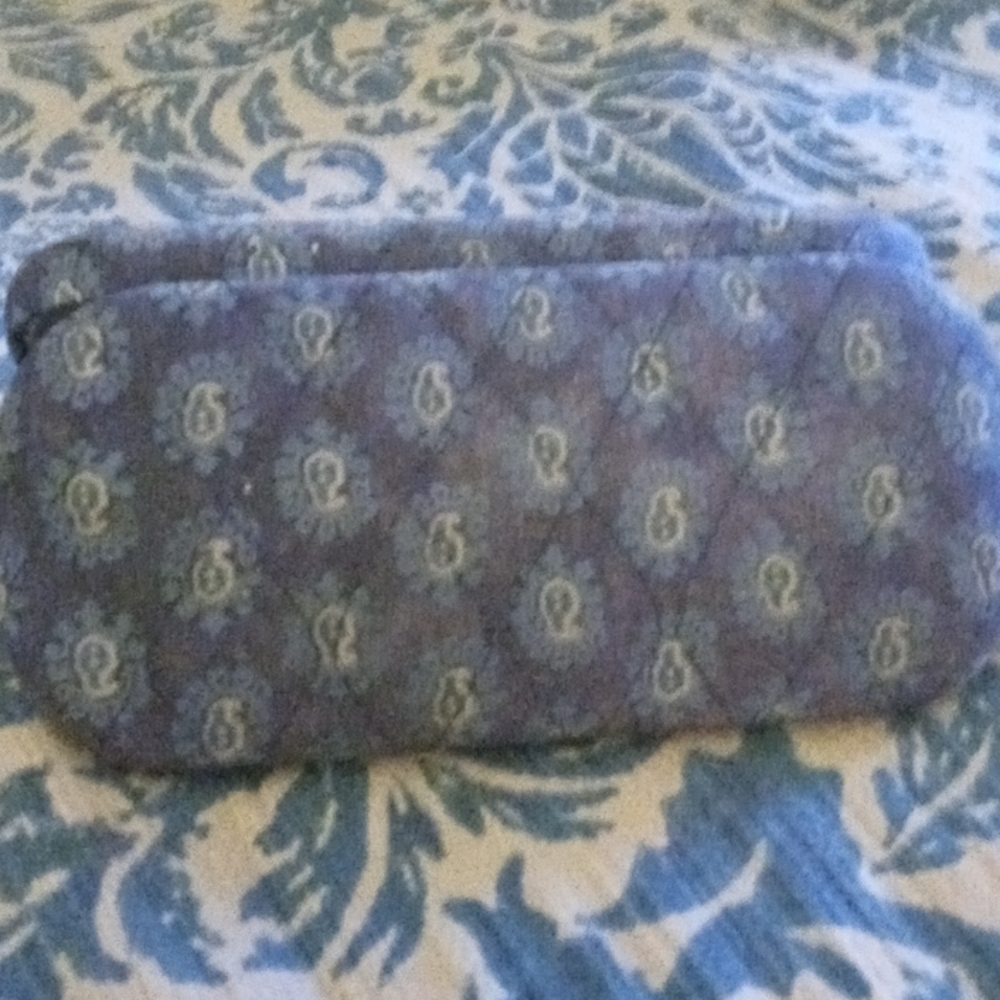 Vera Bradley eye glass case - Picture 2 of 2
